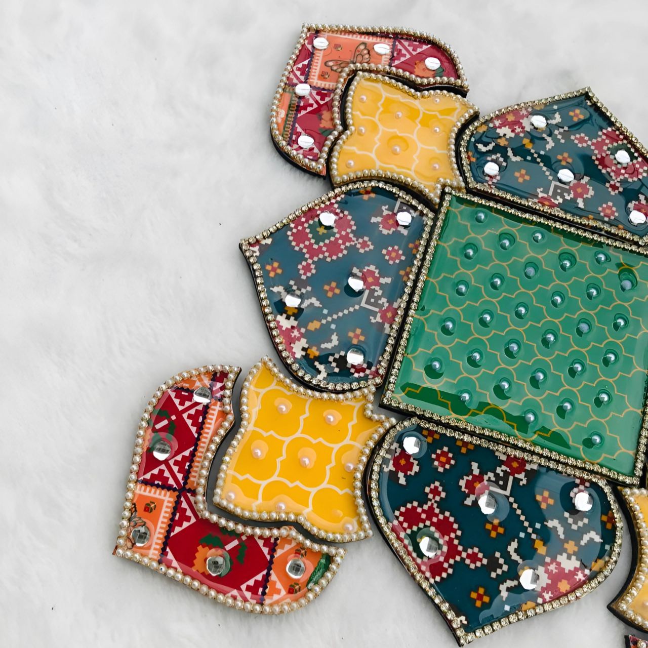 Handmade Acrylic Resin Rangoli (SMALL)