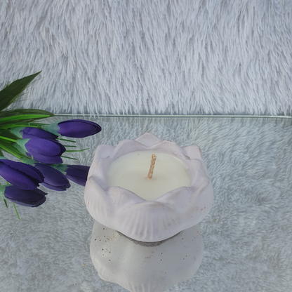 Lotus candle